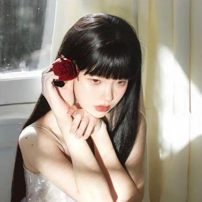《少女集中营》海报